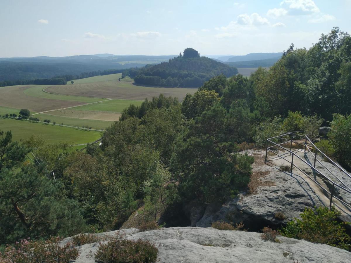Schoena Urlaub Buitenkant foto